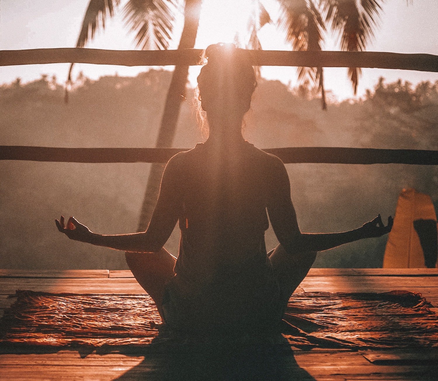 why does yoga help with anxiety and depression