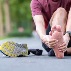 How to Avoid Injury When Running:  7 Actionable Tips